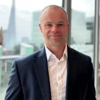 Simon Wallis_200x200